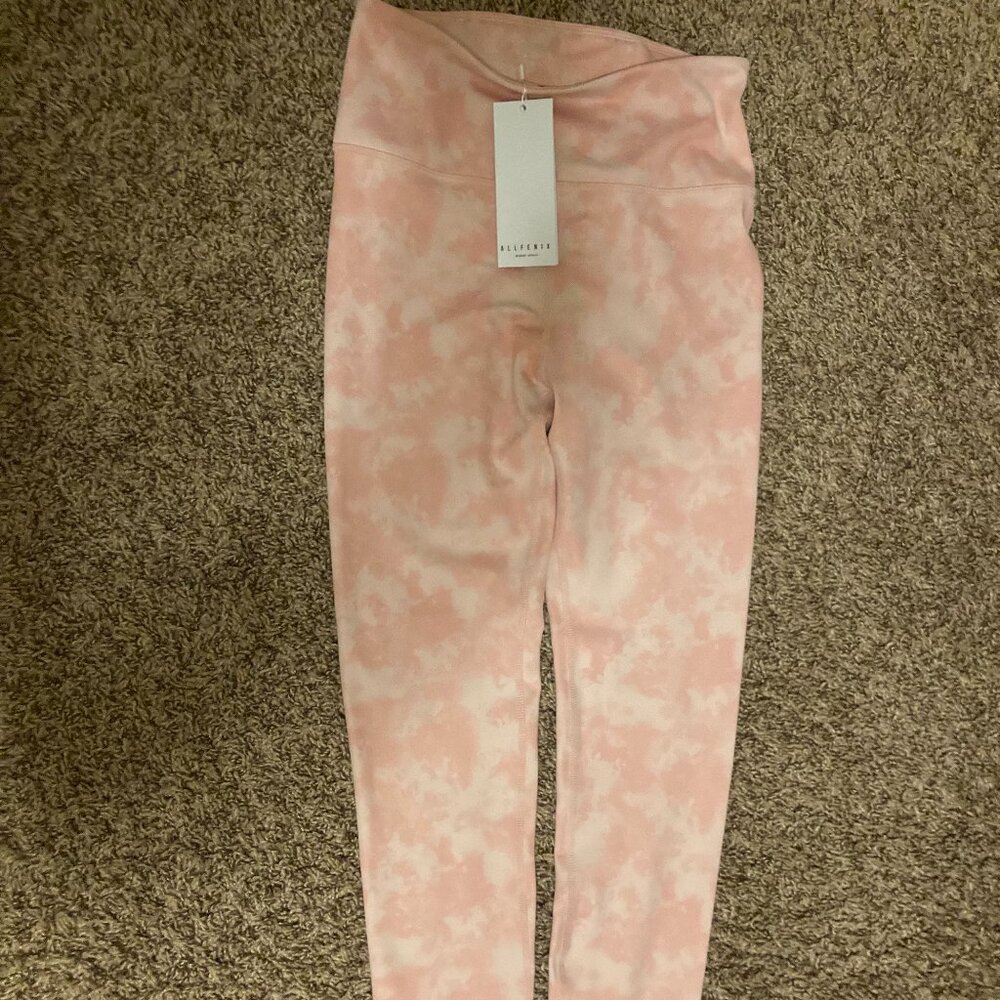 AllFenix Blush Tie Dye 7/8 Leggings Small NWT Pilates Polyester Spandex Pink NEW